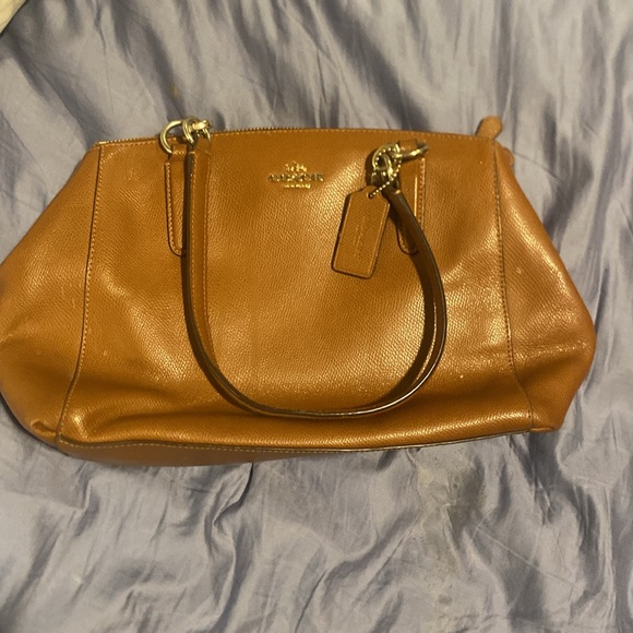 Coach bags and wallet. . - Picture 4 of 8